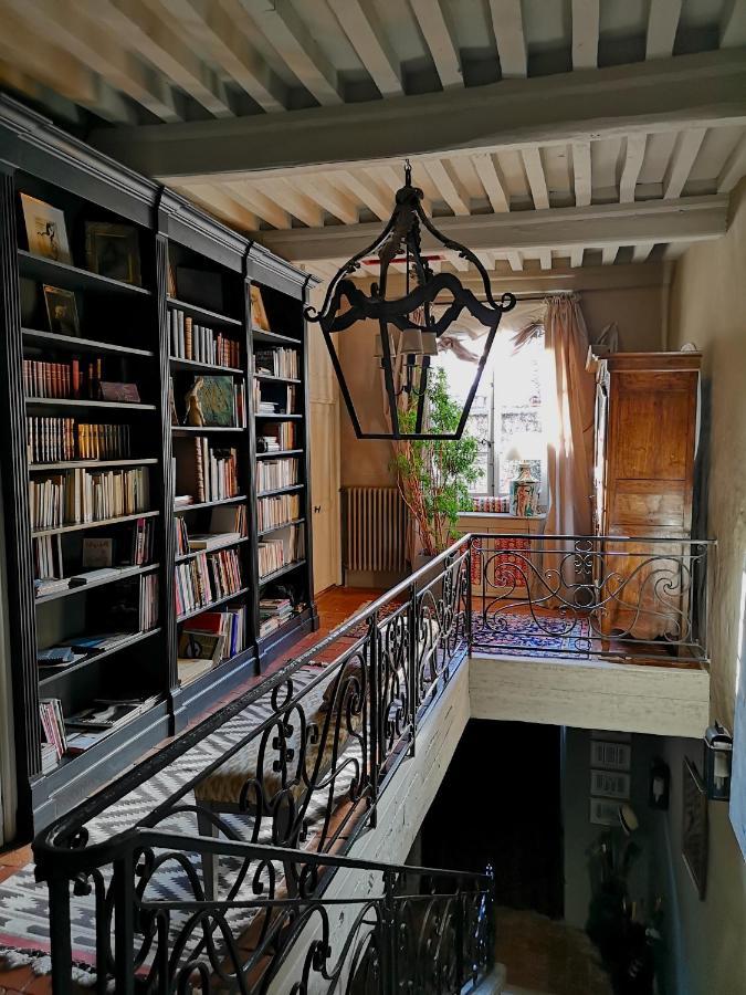 Maison D'Hotes - Les Tillets Bois-Sainte-Marie Kültér fotó